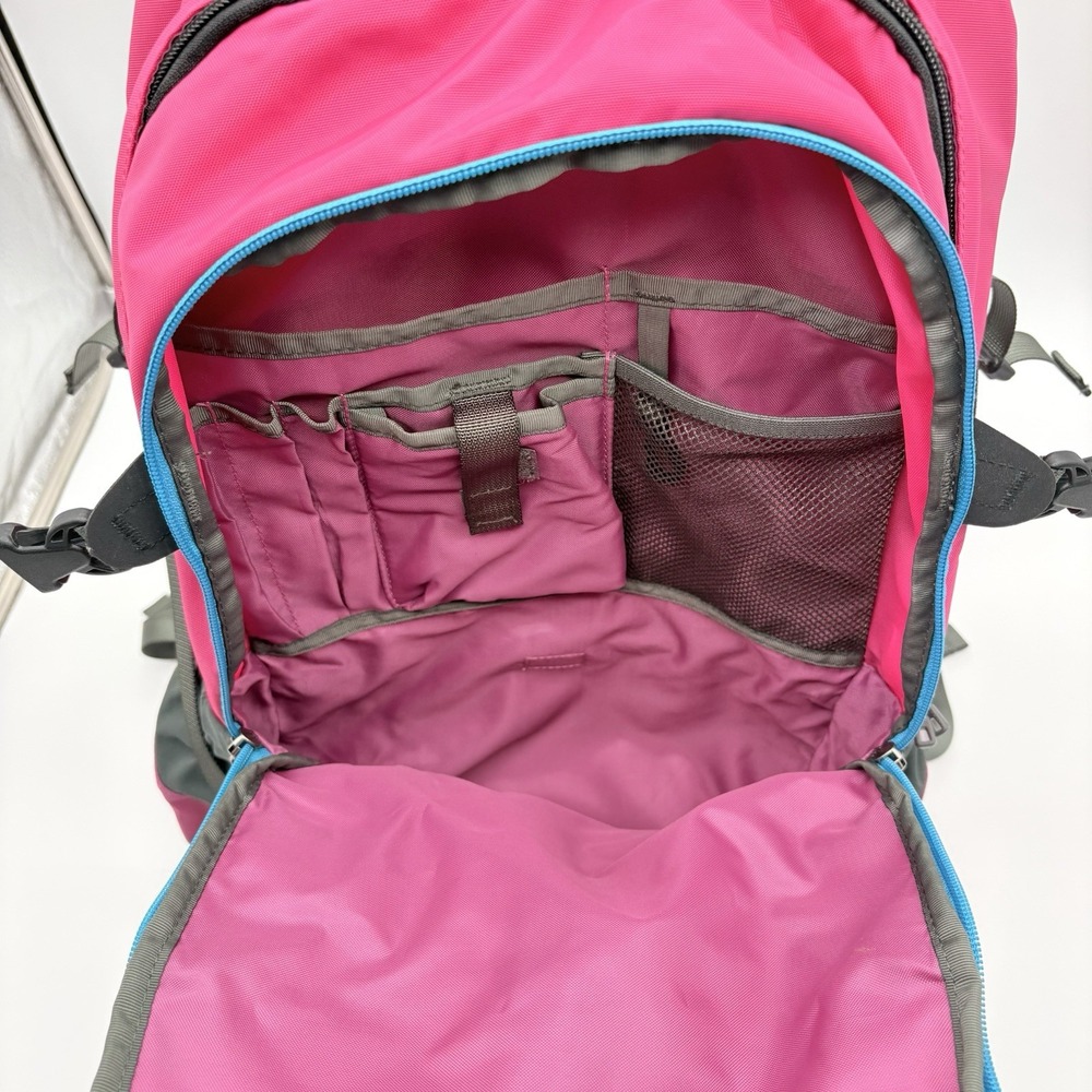 Patagonia Refugio 28L Backpack Purple/Pink Daypack Hiking - Picture 8 of 12